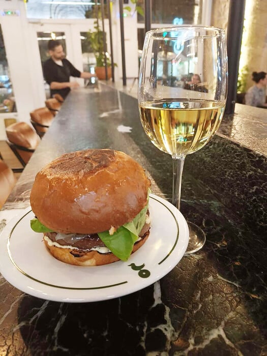 O συνδυασμός αστακού Θερμιδώρ με mac‘n’cheese είναι ευτυχία