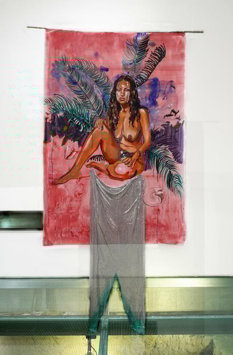 Gisela McDaniel: «Συγκρίνω τον τρόπο με τον οποίο συμπεριφέρονται οι άντρες στις γυναίκες με το πώς συμπεριφερόμαστε στη Γη»