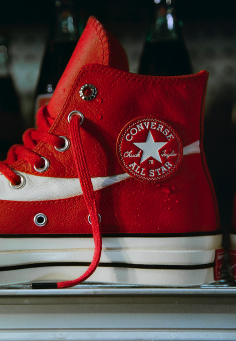 H νέα capsule συλλογή Coca Cola είναι έτοιμη να την αγαπήσεις και να την μοιραστείς