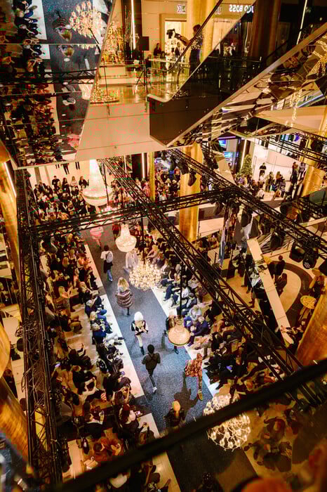 Stay Golden Fashion Show: Το πιο Golden fashion show της χρονιάς στο Golden Hall