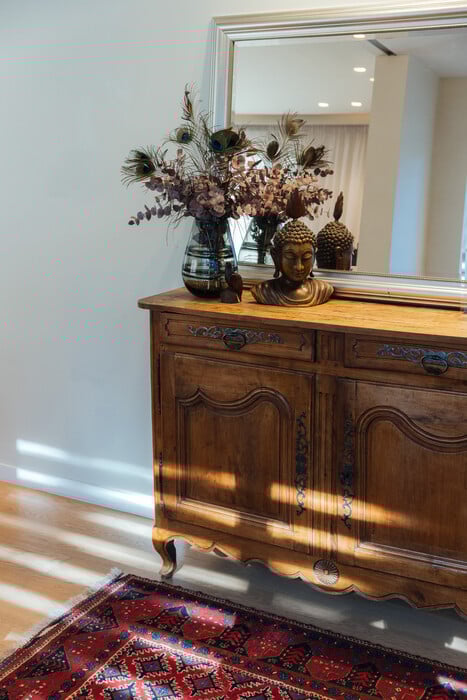 επεξ Ένα σπίτι με τσαγανό στη Φιλοθέη 