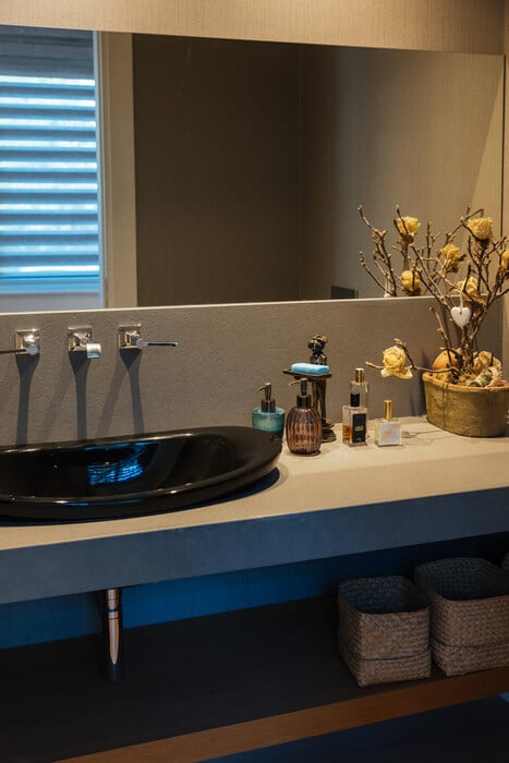 επεξ Ένα σπίτι με τσαγανό στη Φιλοθέη 