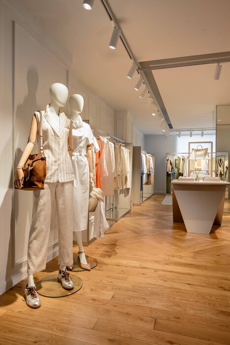 Η πολυτελής κομψότητα της VAKKO φέρνει αέρα Παρισιού στην καρδιά της Αθήνας