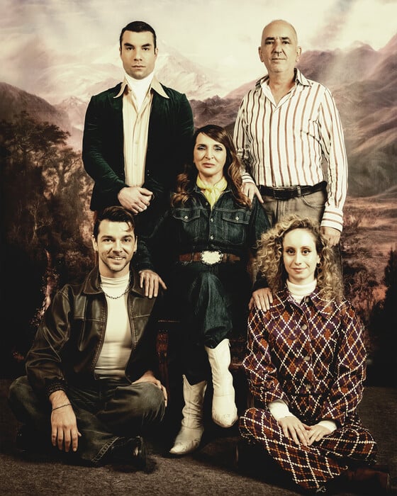 Δώδεκα θεατρικές πρεμιέρες 