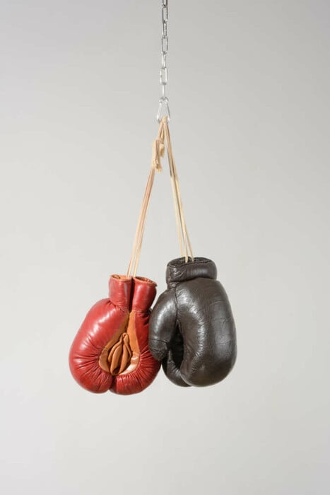 «Sex Now»: 400 αντικείμενα αφηγούνται τι σημαίνει σεξουαλικότητα σήμερα