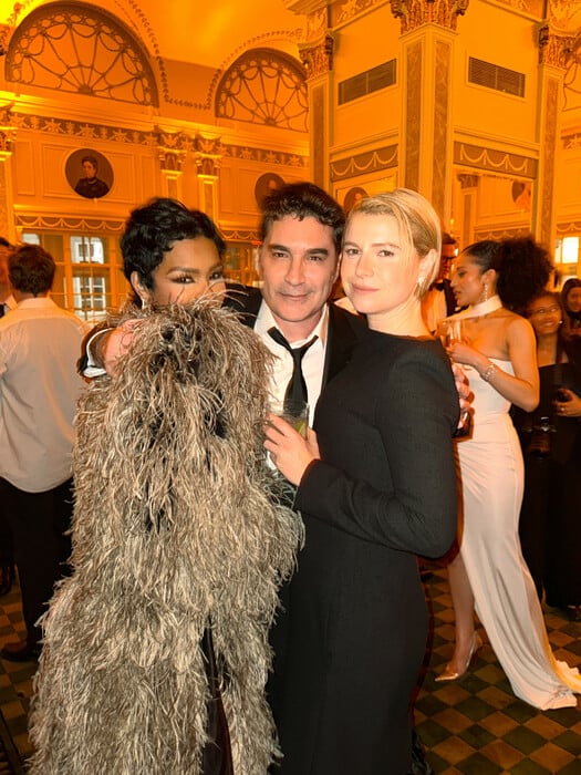 Ο Χριστόφορος Παπακαλιάτης και η Κλέλια Ανδριολάτου στα βραβεία BAFTA και το after-party με την Grey Goose Altius