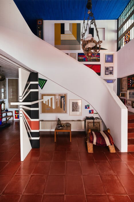 Όπυ Ζούνη: Μέσα στο σπίτι και το ατελιέ της  