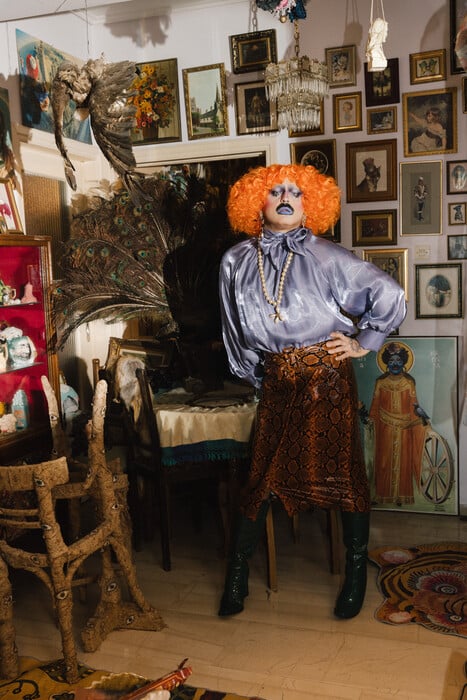 ΕΠΕΞ Ο Άγγελος Τορτικώλης είναι η φοβερή και τρομερή Kangela Tromokratisch 