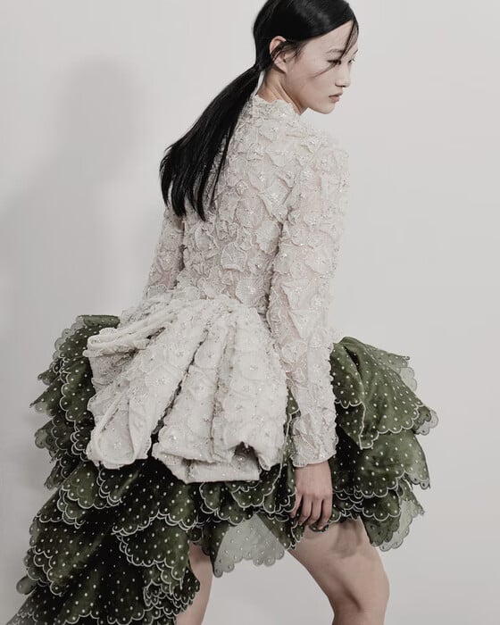 H πολυτέλεια που διασκεδάζει ή απλά επιδεικνύεται