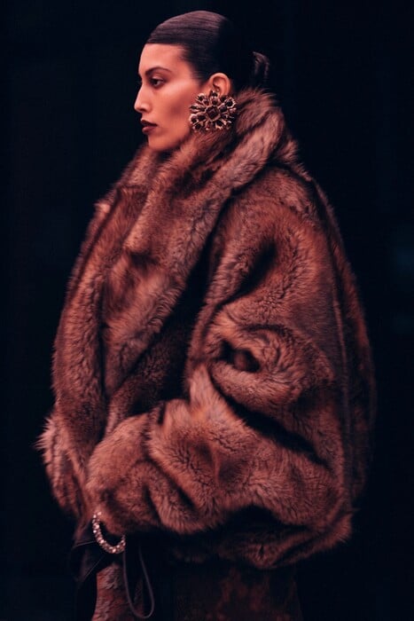 H πολυτέλεια που διασκεδάζει ή απλά επιδεικνύεται