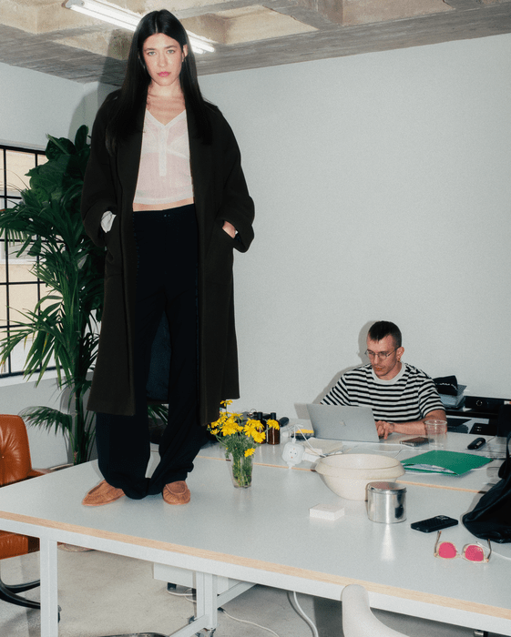 Οι όμορφες, μικρές στιγμές της Αθήνας με τη ματιά του Ντάγκλας Μάρτιν Έβελι