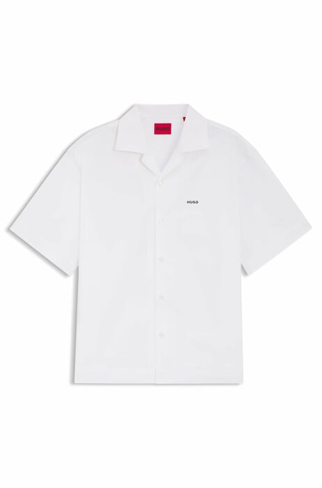 Red Means Go: Η HUGO ντύνει τη γενιά που φτιάχνει το δικό της μέλλον