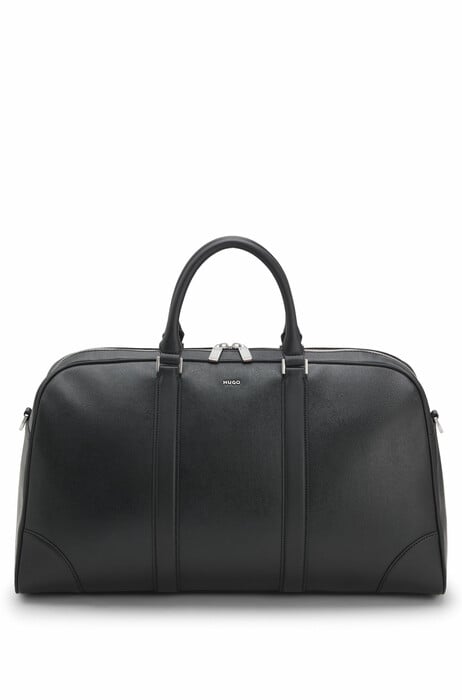 Red Means Go: Η HUGO ντύνει τη γενιά που φτιάχνει το δικό της μέλλον