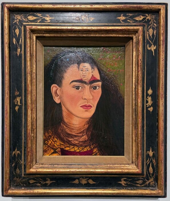 Η Frida Kahlo δεν είναι πια μόνο ζωγράφος