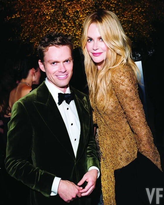 Φώτα, κι άλλα φώτα!