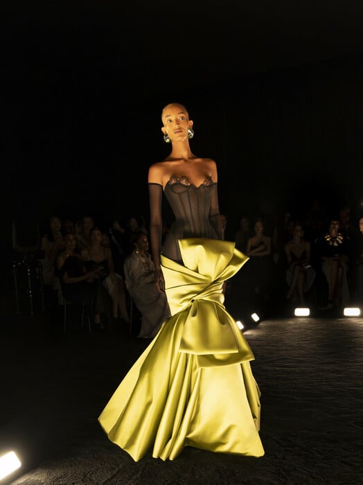 Με την Elsa Schiaparelli δεν βαρέθηκε ποτέ κανείς