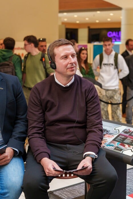 Το αυθεντικό LEGO® Mercedes-AMG Petronas F1® φέρνει την εμπειρία της Formula 1 στην Αθήνα