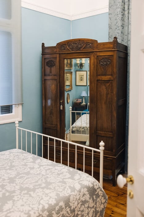 Ένα οικοσύστημα μνήμης μέσα σε μια μονοκατοικία