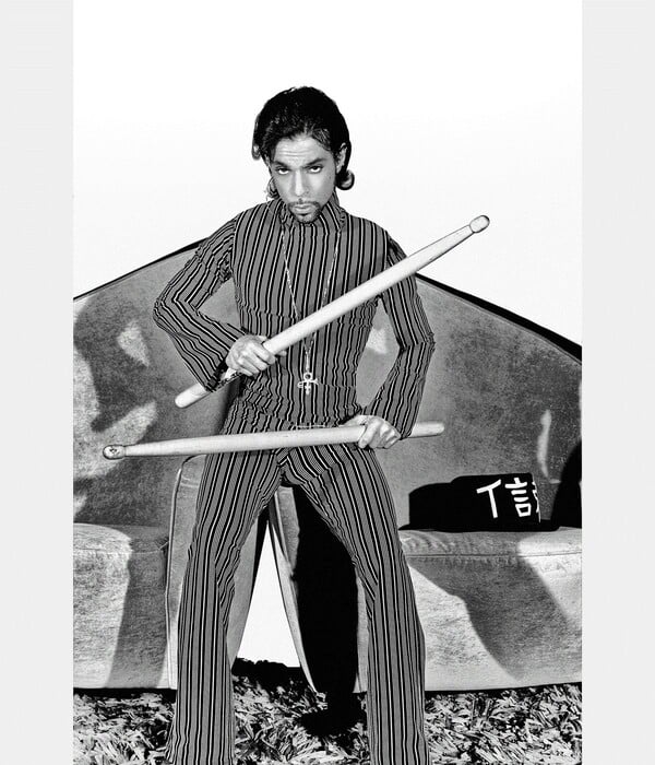 Ο Prince όπως δεν τον βλέπαμε συνήθως, στο νέο λεύκωμα του Στιβ Παρκ