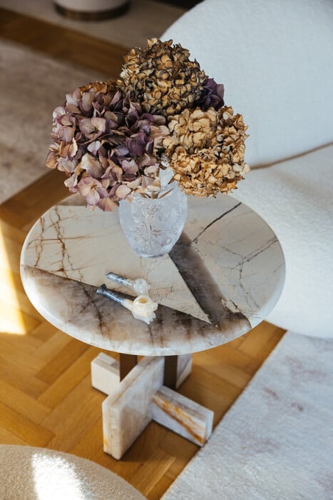 Ένα σπίτι που ανοίγει σαν σκηνή