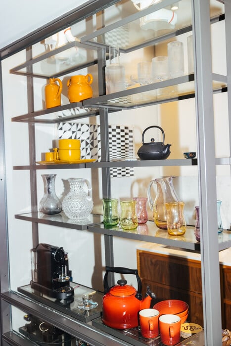 Ένα σπίτι που ανοίγει σαν σκηνή