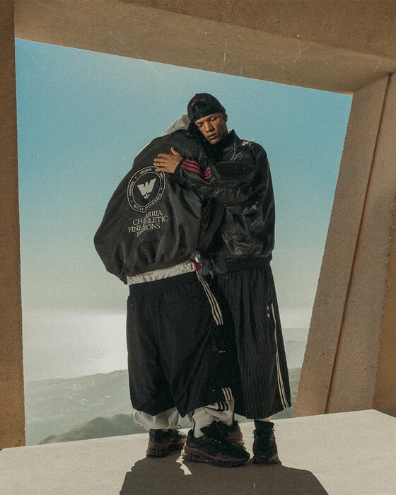 Τα adidas Originals και ο Willy Chavarria παρουσιάζουν τη συλλογή «Love Prevails»