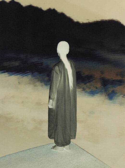 Φαντάσματα, γυμνά και queer στέμματα: τι δείχνει για τη φωτογραφία σήμερα η φετινή AIPAD 