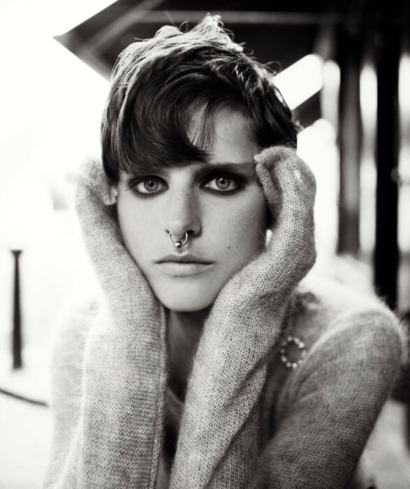 Steven Meisel: Το εκθαμβωτικά αγενές Λονδίνο της Stella Tennant, της Bella Freud και της Isabella Blow