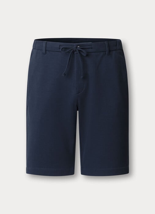 Hackett London: Βρετανική κομψότητα & διαχρονικά items για κάθε καλοκαιρινή απόδραση