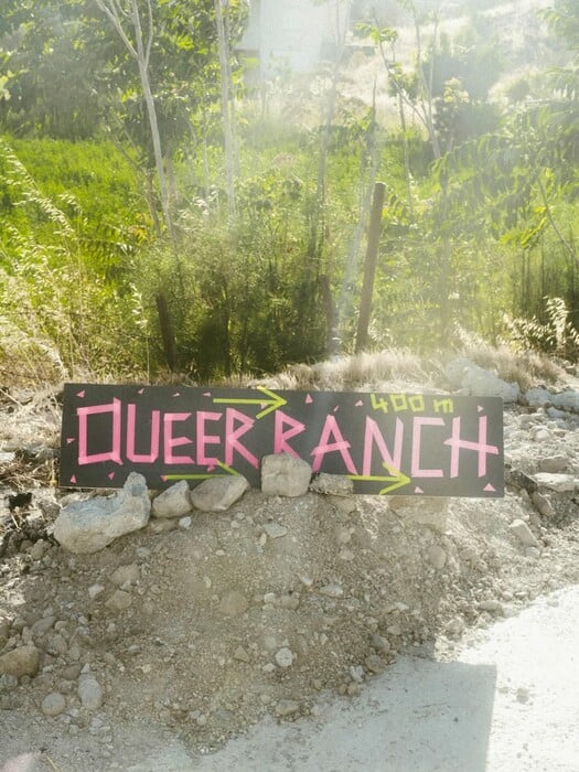 Queer Ranch Festival: «Προσπαθούμε να διατηρούμε την ελευθερία των rave parties»