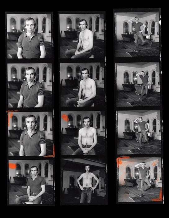 Τα contact sheets του Πίτερ Χούγιαρ δείχνουν τον καλλιτέχνη πριν γίνει μύθος