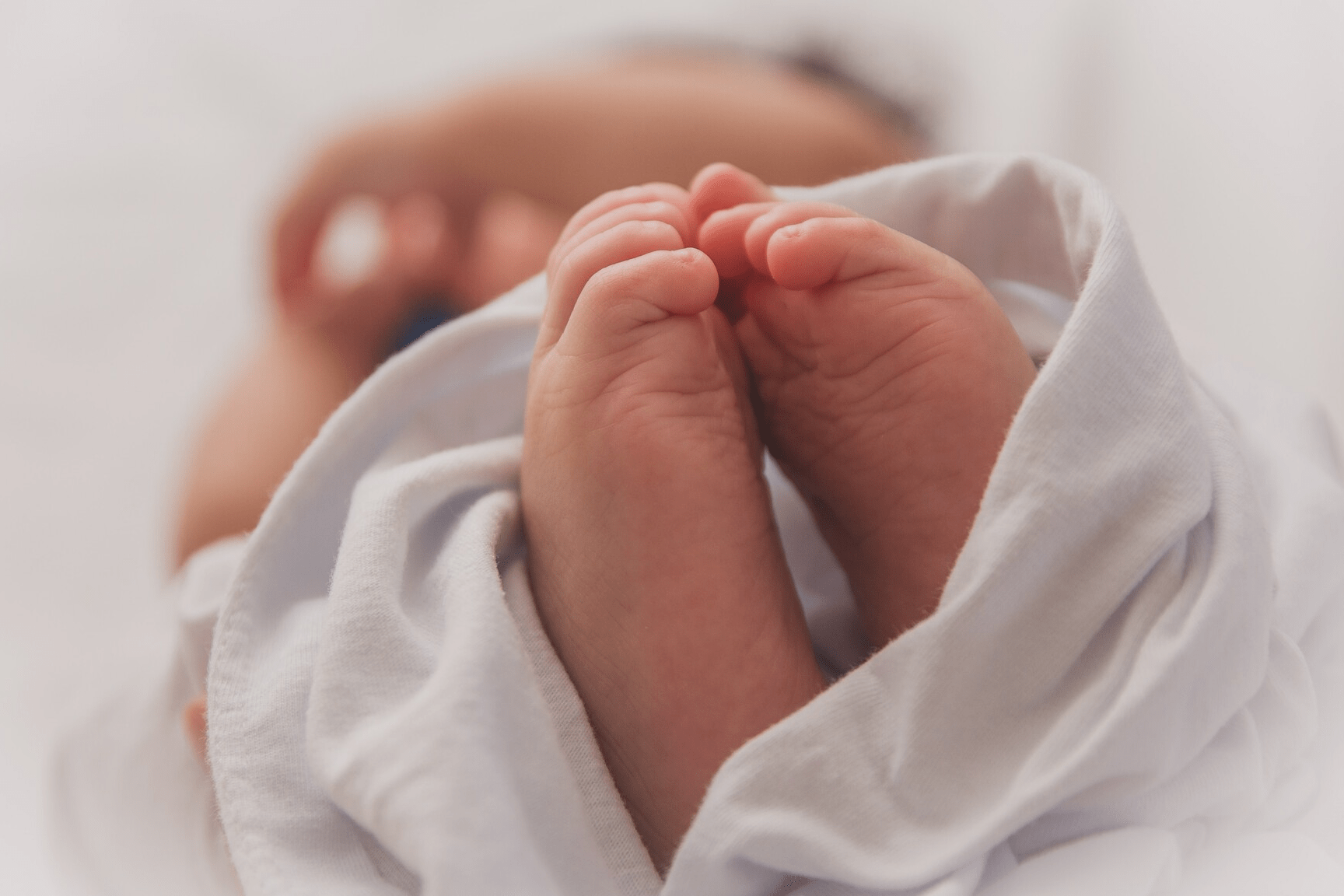 Πτολεμαΐδα: Έρευνα για τα αίτια θανάτου του 18 μηνών βρέφους | LiFO