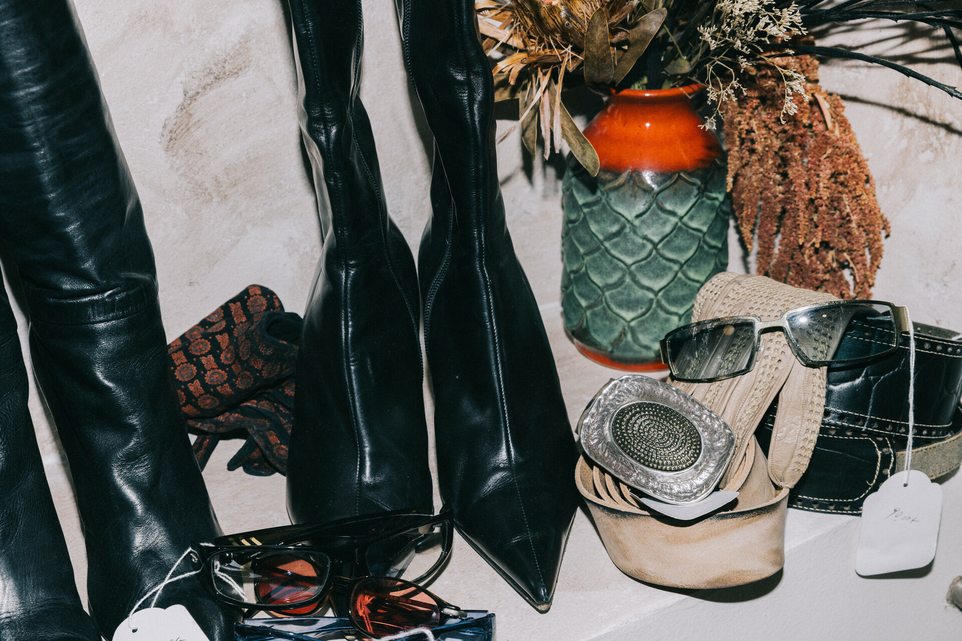 5+1 vintage και second hand μαγαζιά που ντύνουν τώρα την Αθήνα LiFO