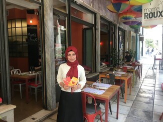 Πρόσφυγες σεφ εμπλουτίζουν και φέτος το μενού γνωστών εστιατορίων της Αθήνας