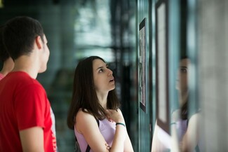 Για τρίτη συνεχή χρονιά, ο Καβάφης πήγε σχολείο, έγινε κόμικ, ψηφιακό έργο, εικαστική εγκατάσταση και χιπ – χοπ τραγούδι