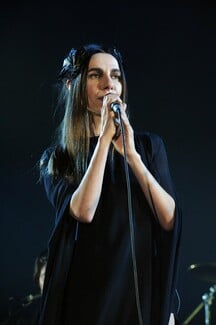 Αποκλειστικές εικόνες: Η PJ Harvey στην Αθήνα