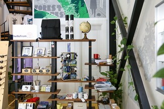 Flâneur Souvenirs & Supplies: Το concept store που θα κάνει το ταξίδι σου μοναδικό