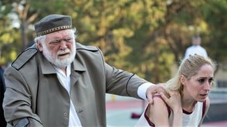 9 παραστάσεις που παίζονται στην Αθήνα αυτές τις μέρες