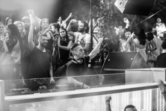 Jon Rundell: «Θέλω ο κόσμος να πιστεύει πως έχω αποτρελαθεί. Αυτό θέλω»