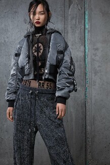 7 looks από τη νέα συλλογή Diesel που θα θες να φορέσεις από τώρα!