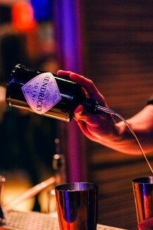 12+1 highlights από τα πιο αναπάντεχα Χριστούγεννα με το Hendrick's gin!