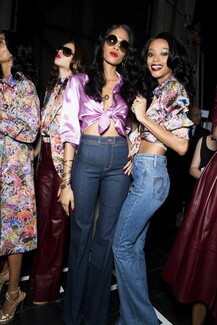 Η Zendaya και η Grace Jones στην πασαρέλα του Tommy Hilfiger