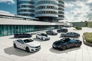 Πιο πολυτελή και σπορ από ποτέ τα νέα μοντέλα της BMW