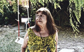 Eπίσκεψη στο σπίτι της Κατερίνας Αγγελάκη-Ρουκ στην Αίγινα