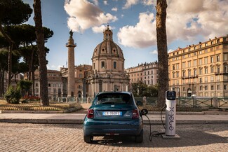 Το Fiat 500 μας καλωσορίζει στην ηλεκτρική εποχή