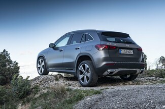 Η ακαταμάχητη γοητεία της νέας Mercedes-Benz GLA