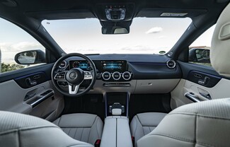 Η ακαταμάχητη γοητεία της νέας Mercedes-Benz GLA