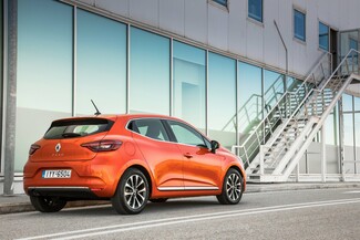 Νέα diesel έκδοση με πλούσιο εξοπλισμό για το Renault Clio