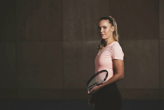 Caroline Wozniacki: Η πρωταθλήτρια του τένις μιλά για τον αγώνα της με τη ρευματοειδή αρθρίτιδα