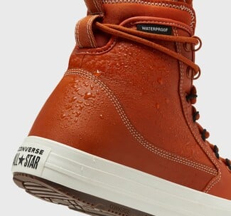 Η Utility συλλογή της Converse συνδυάζει τις outdoor εξορμήσεις με το διαχρονικό στιλ